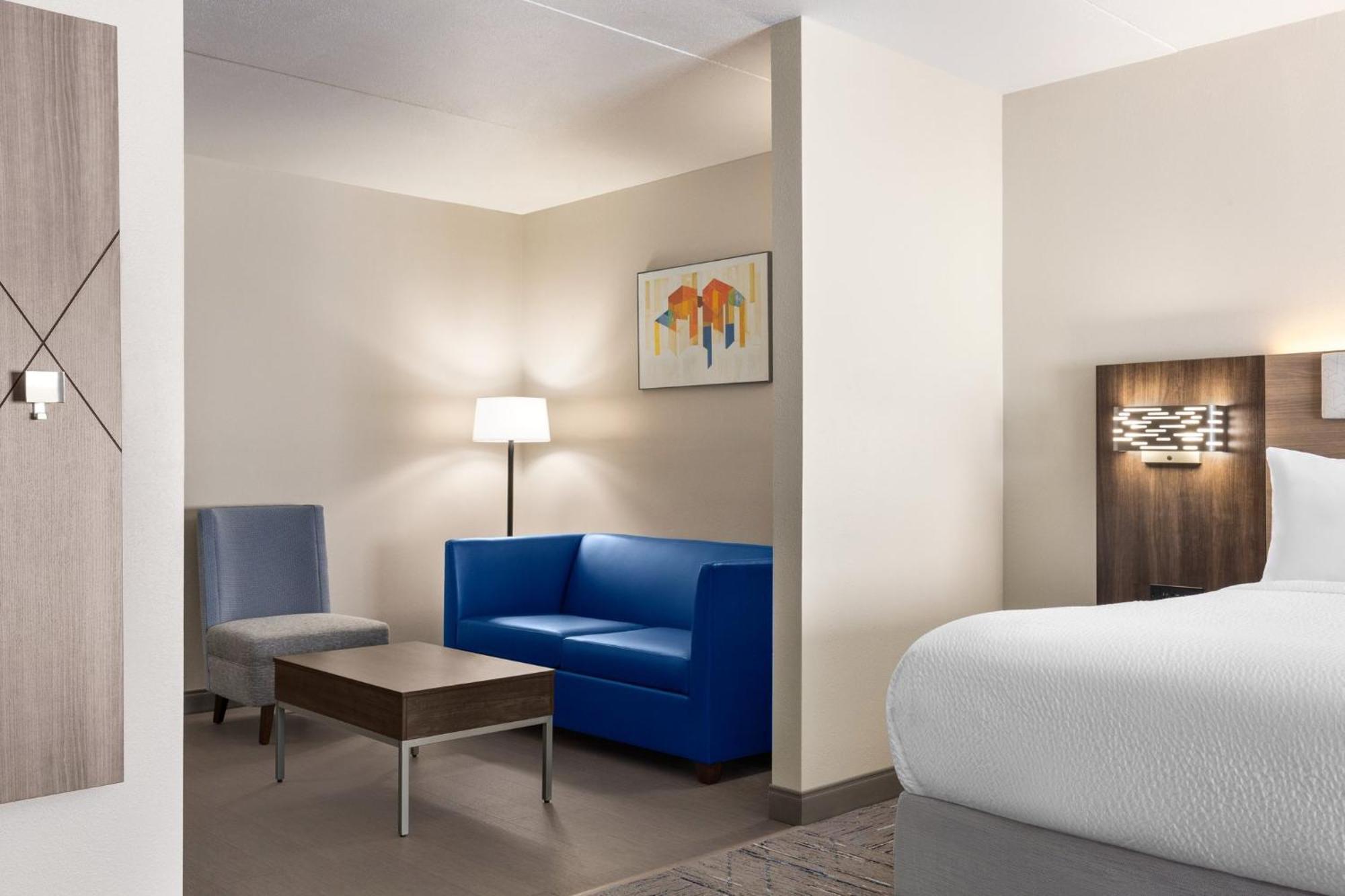 Holiday Inn Express & Suites - Tuscaloosa-University By Ihg Экстерьер фото