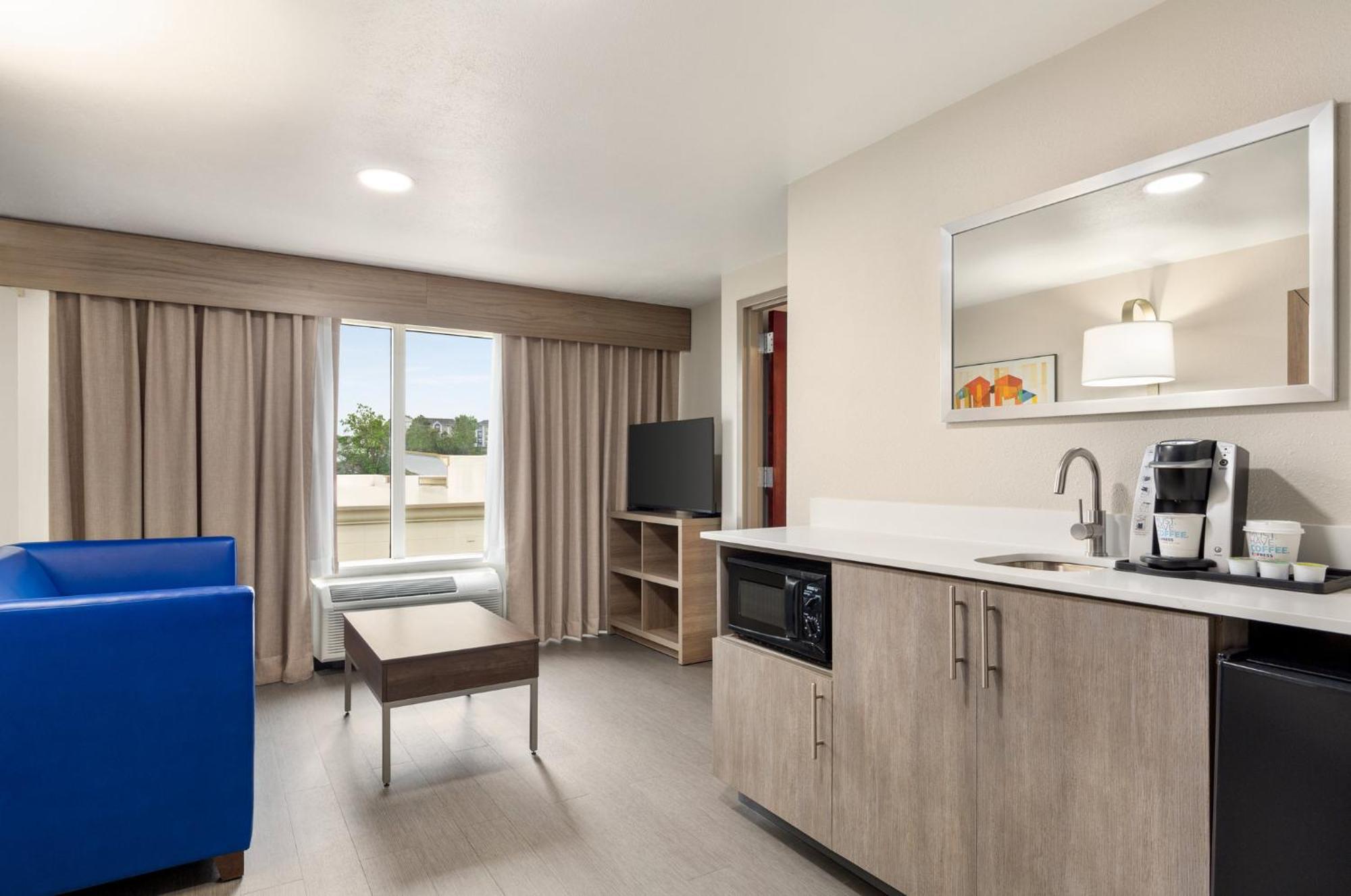 Holiday Inn Express & Suites - Tuscaloosa-University By Ihg Экстерьер фото