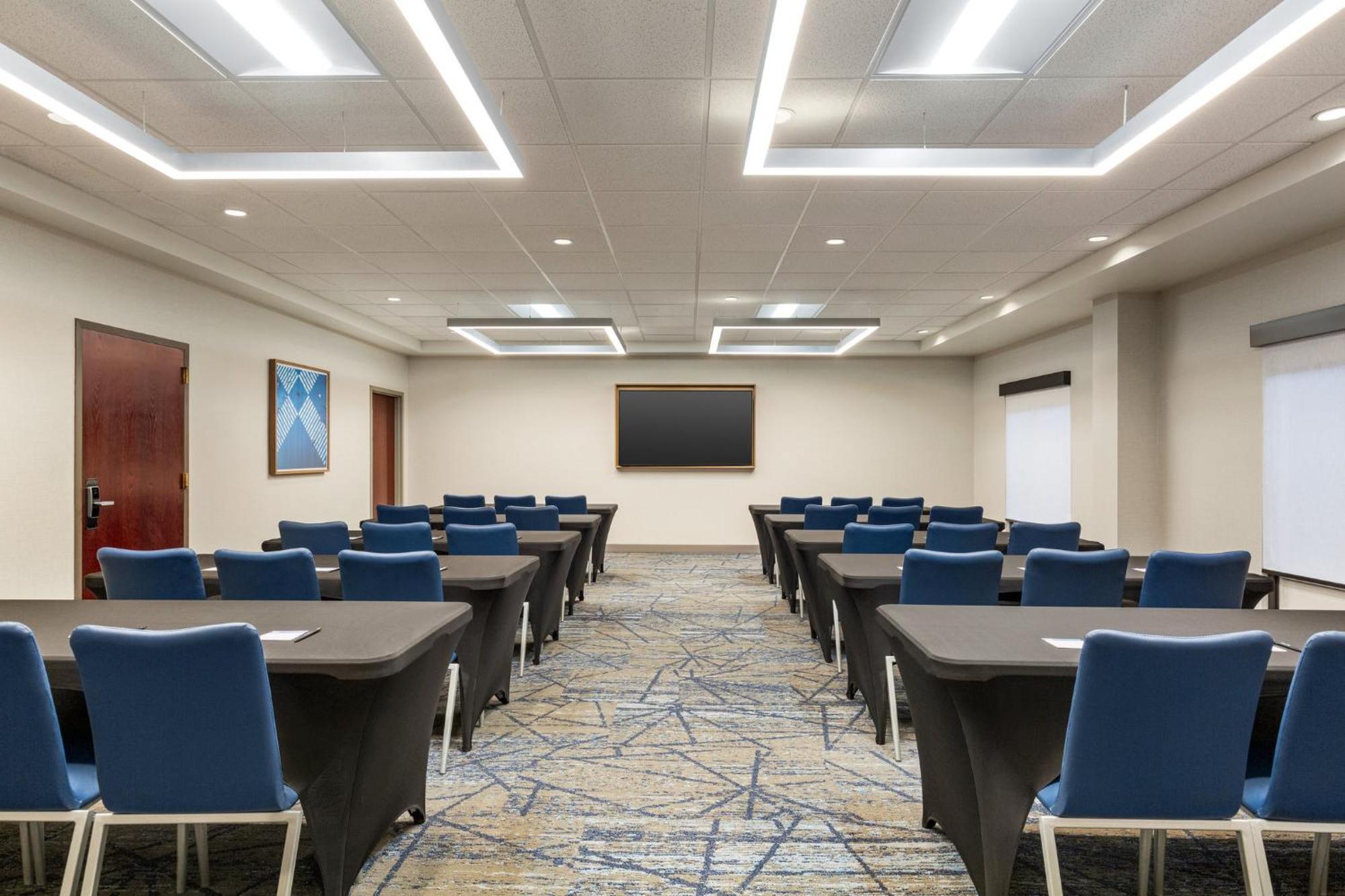 Holiday Inn Express & Suites - Tuscaloosa-University By Ihg Экстерьер фото