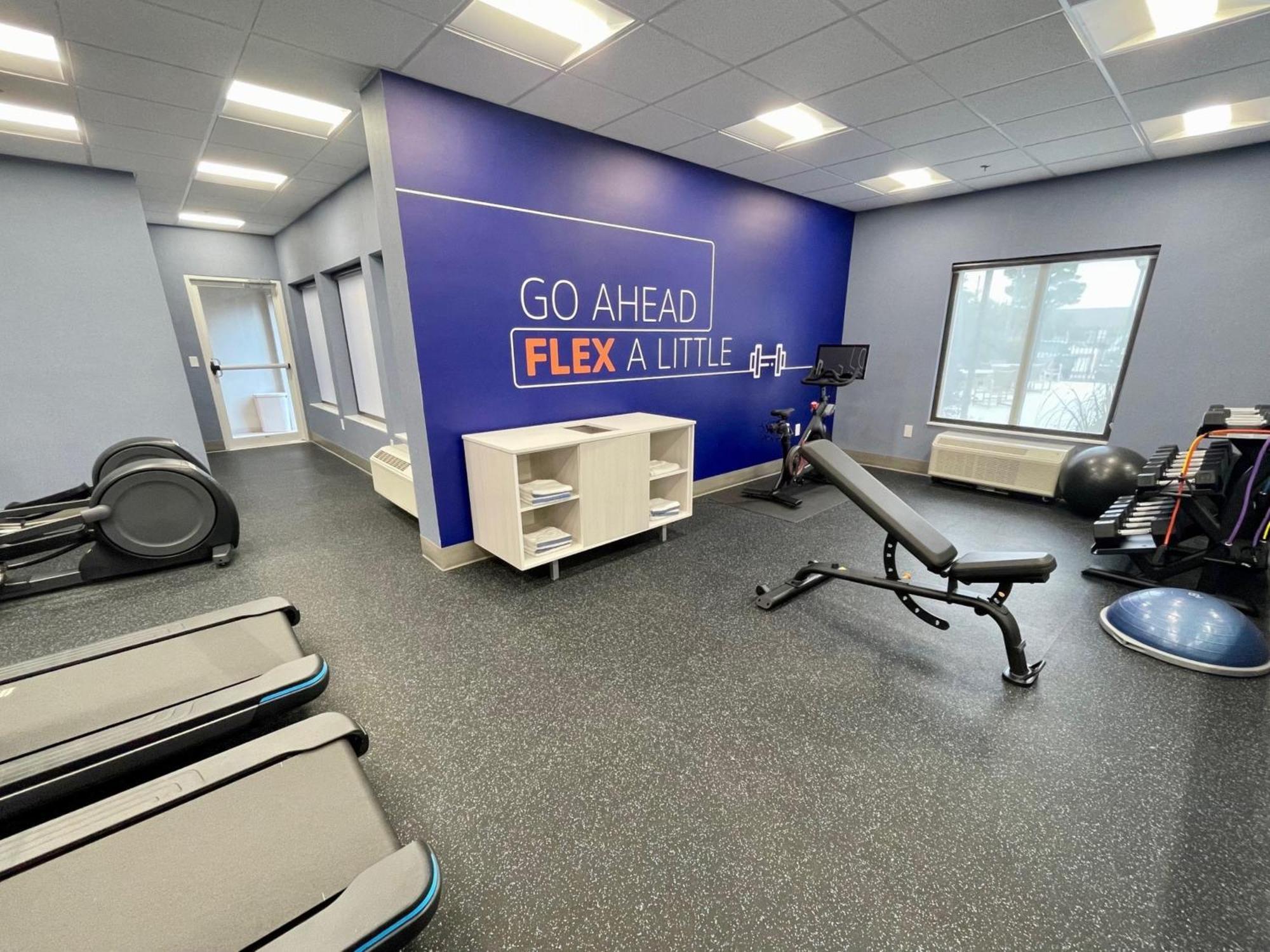Holiday Inn Express & Suites - Tuscaloosa-University By Ihg Экстерьер фото