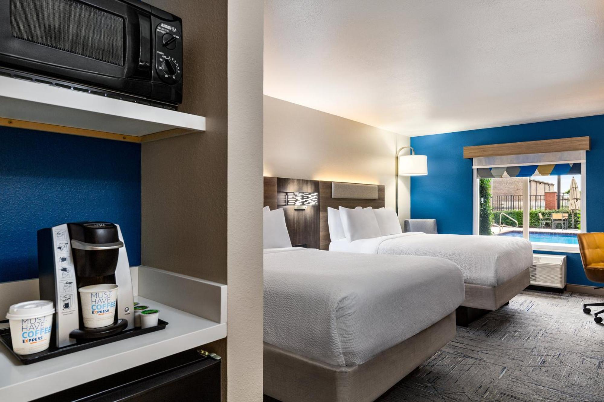 Holiday Inn Express & Suites - Tuscaloosa-University By Ihg Экстерьер фото