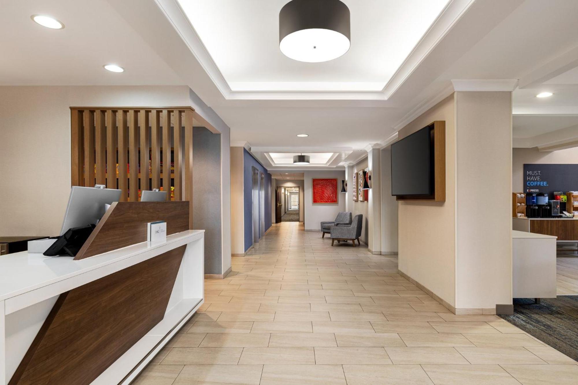 Holiday Inn Express & Suites - Tuscaloosa-University By Ihg Экстерьер фото