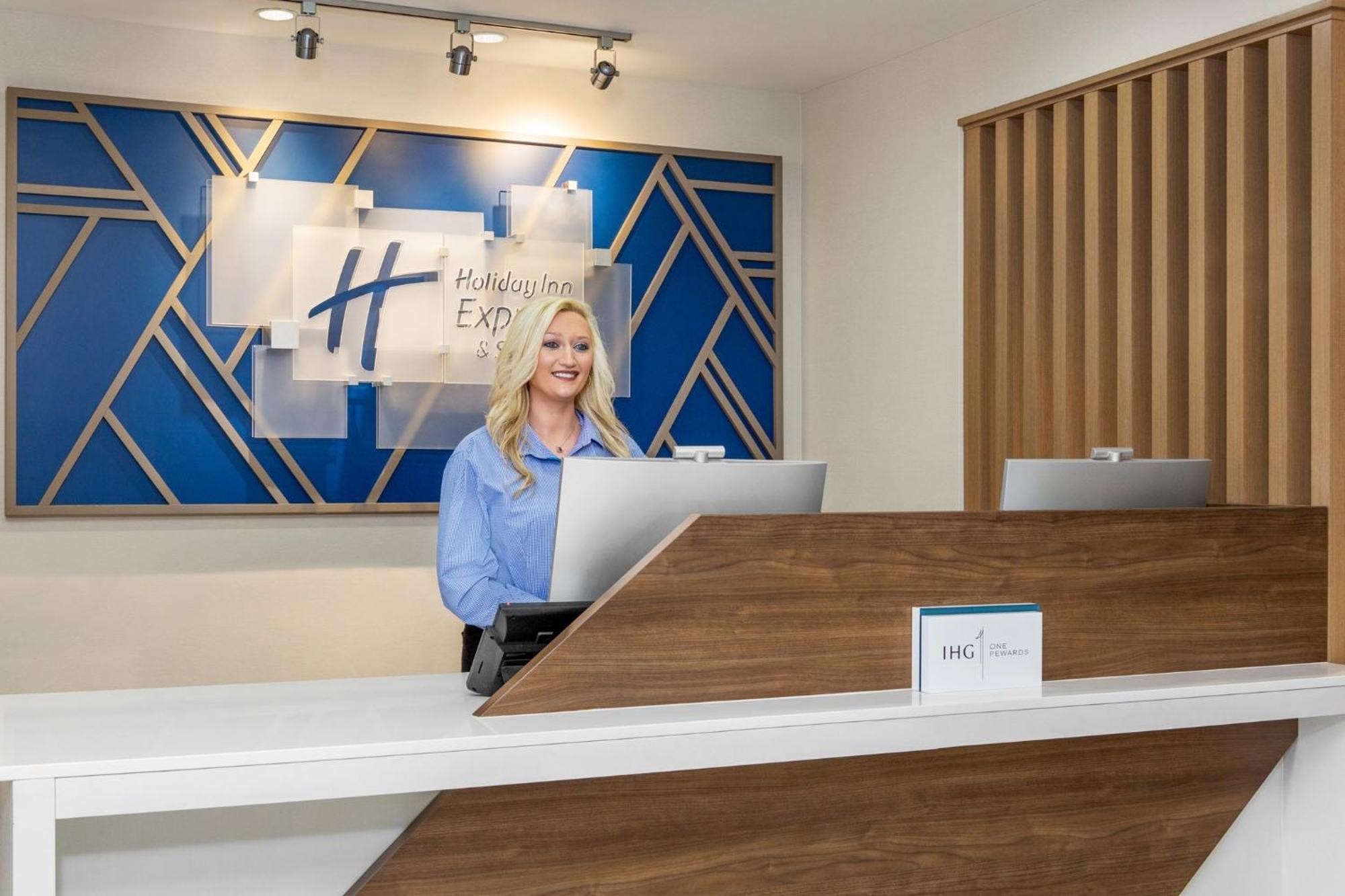 Holiday Inn Express & Suites - Tuscaloosa-University By Ihg Экстерьер фото